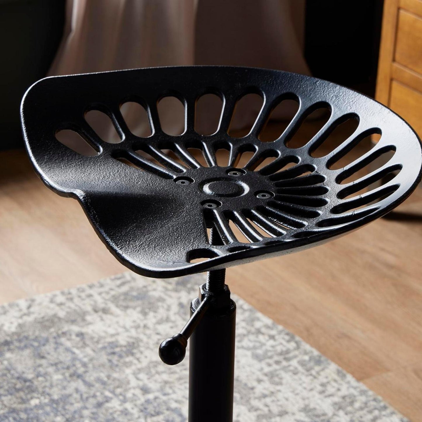 Adjustable Tractor Seat - Luxe Home Comforts
