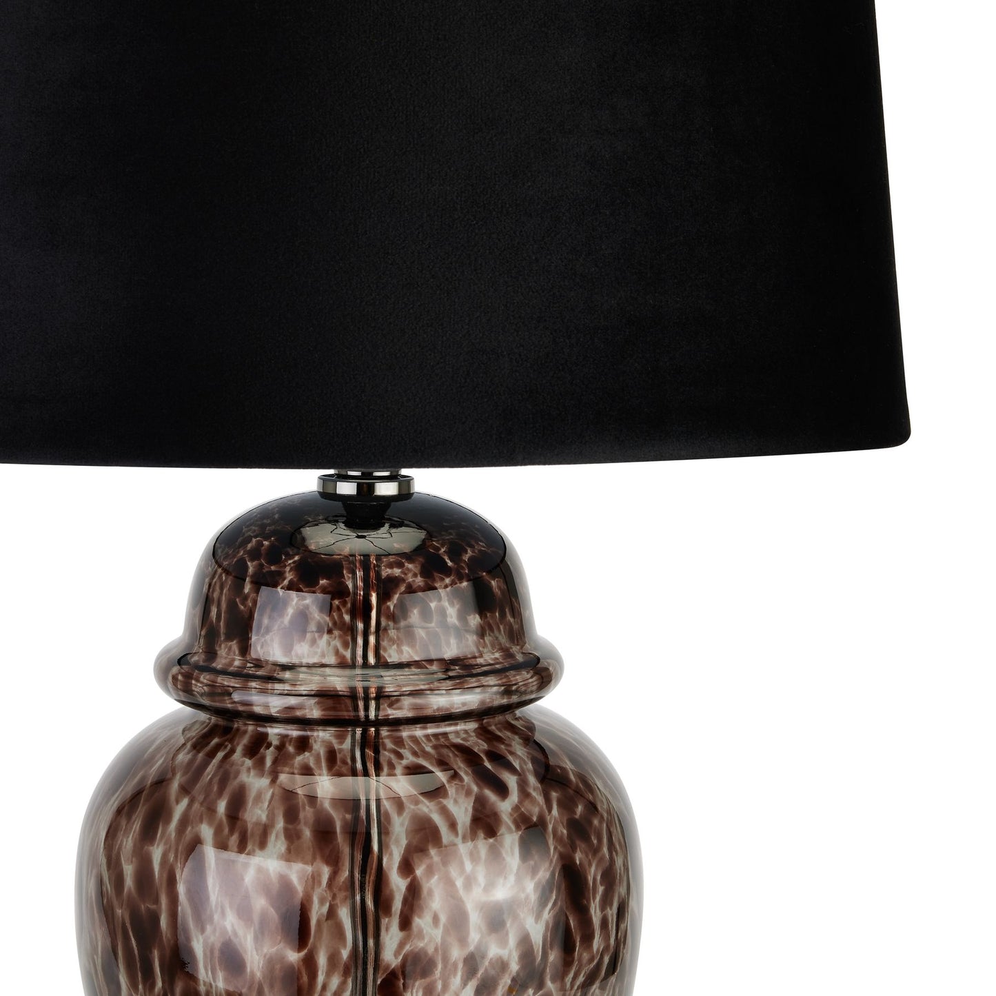Black Dapple Acanthus Lamp - Luxe Home Comforts