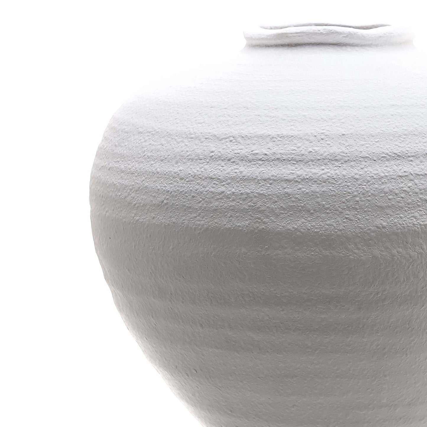 Regola Matt White Ceramic Vase - Luxe Home Comforts