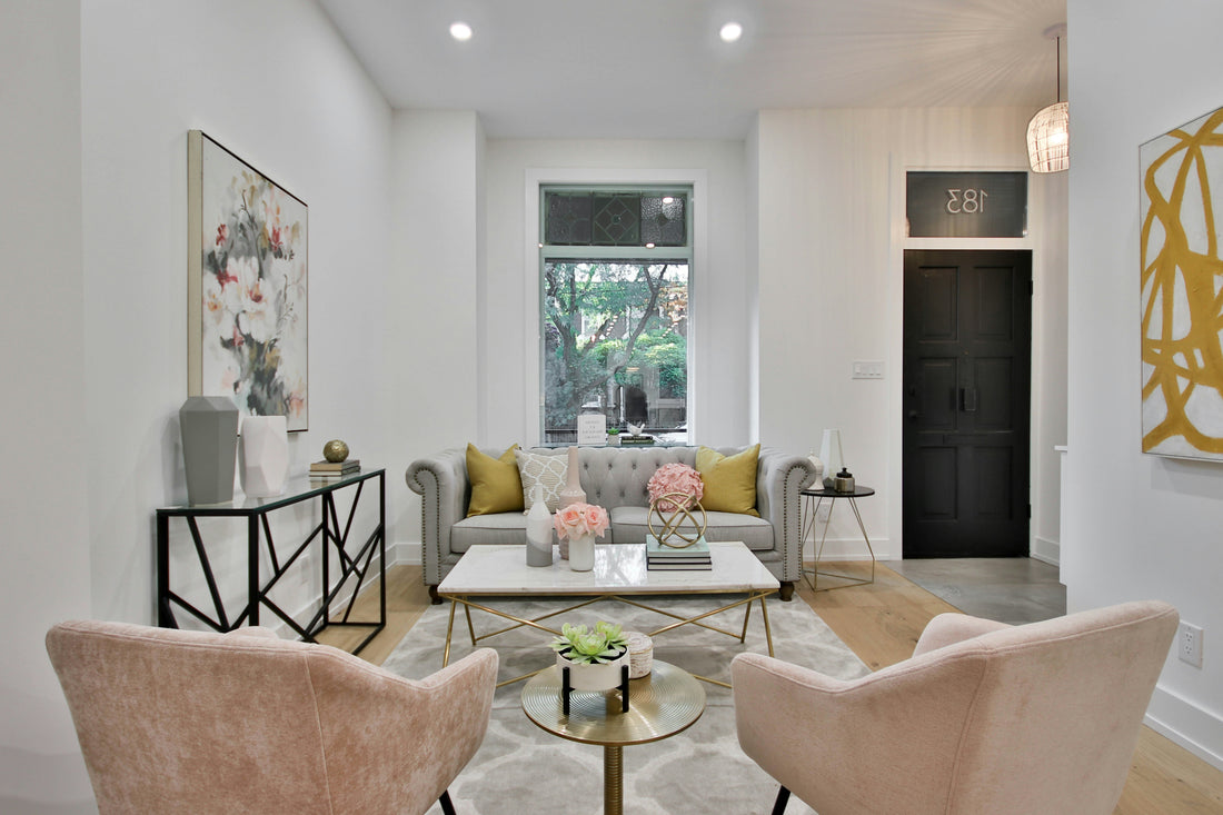 Statement Pieces That Define a Space: How to Choose and Style Them