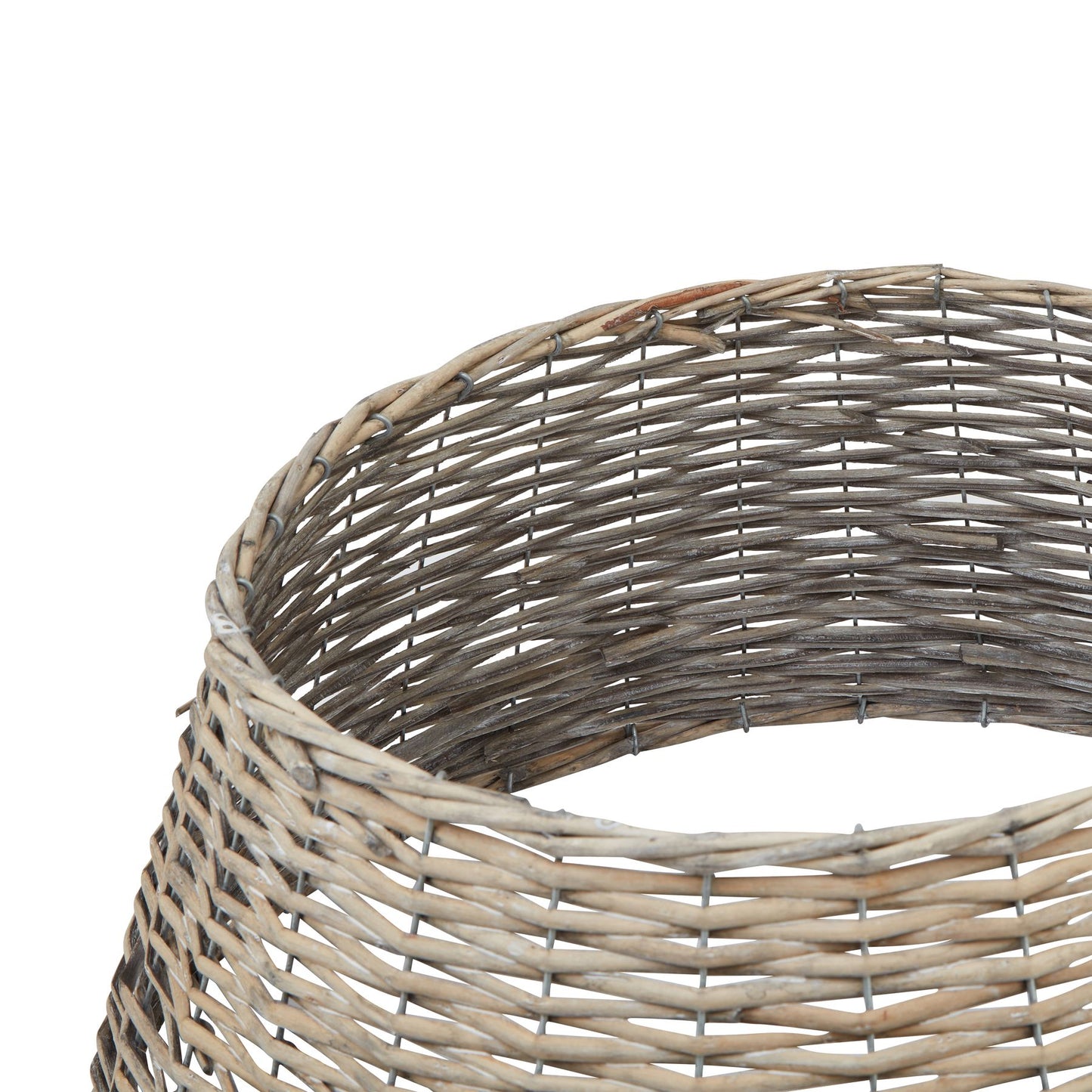 Wicker Tree Skirt - Luxe Home Comforts