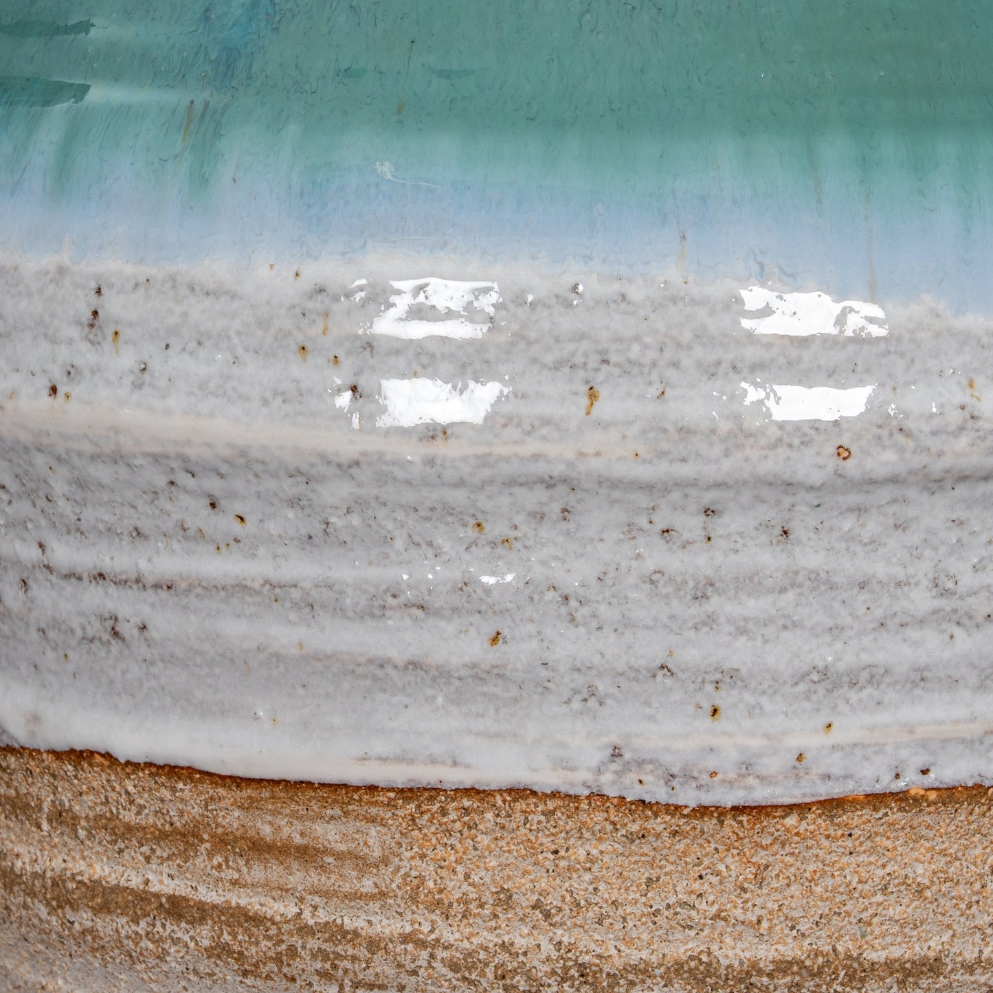 Fen Amphora Vase - Luxe Home Comforts