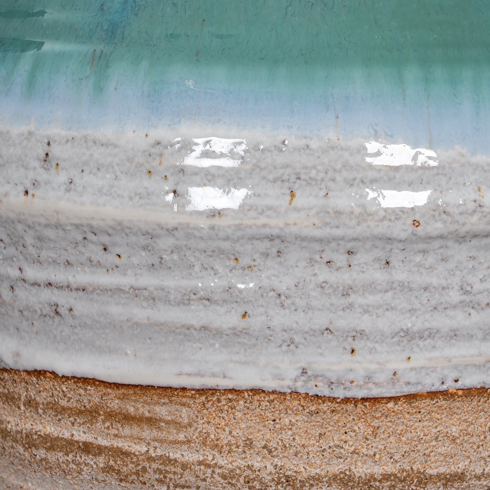 Fen Amphora Vase - Luxe Home Comforts