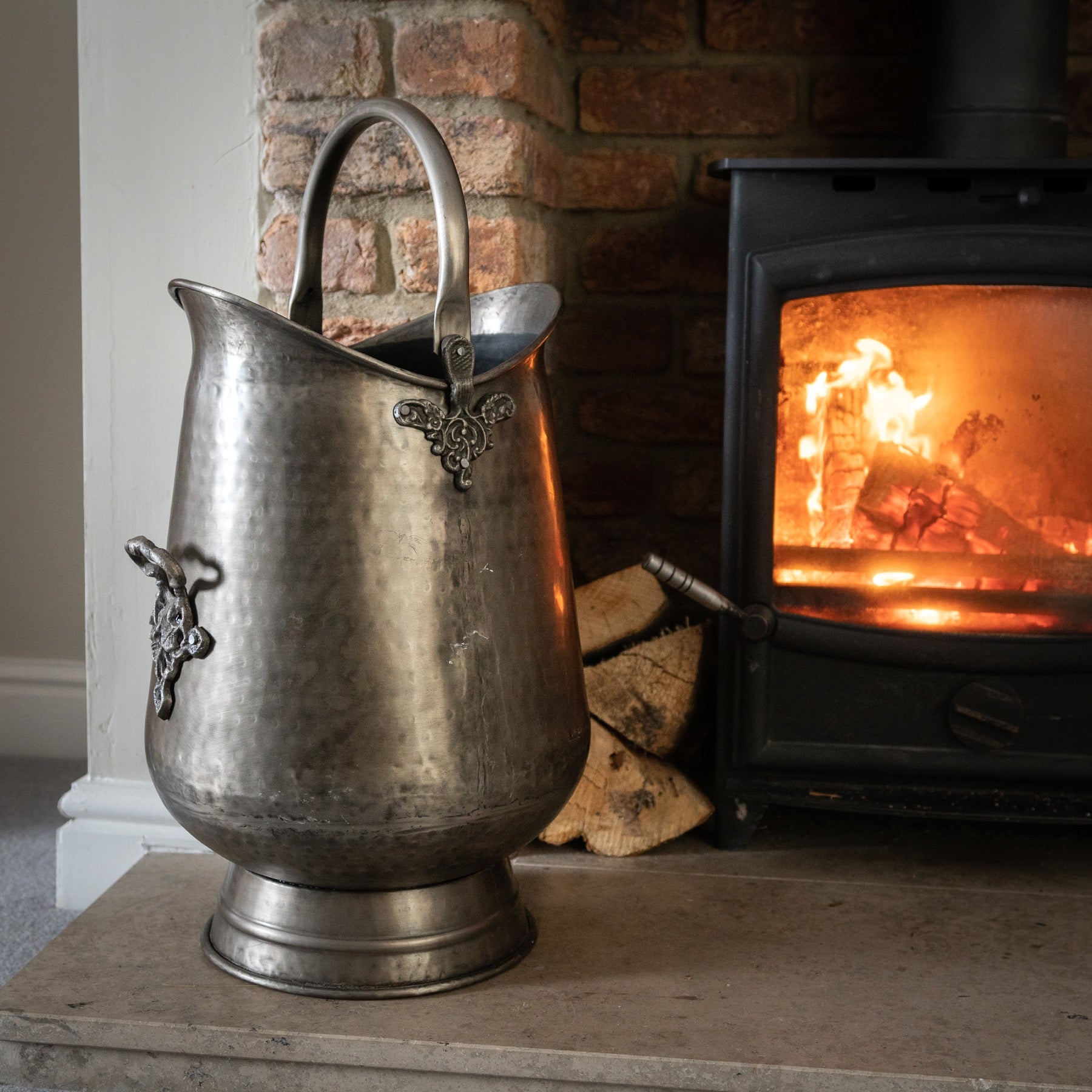 Antique Pewter Coal Bucket - Luxe Home Comforts