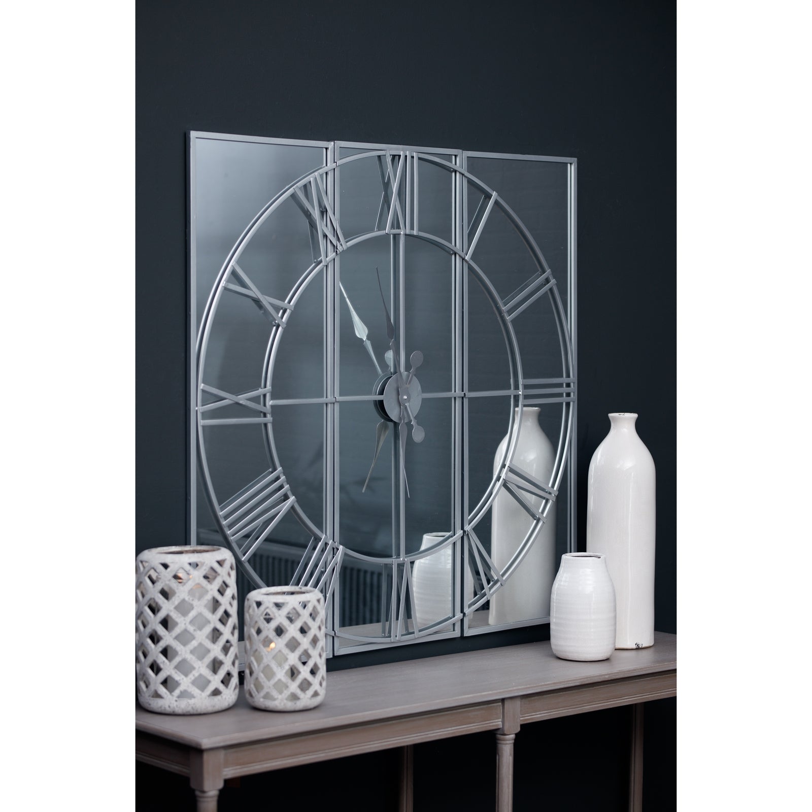 Celina Mirrored Wall Clock - Luxe Home Comforts