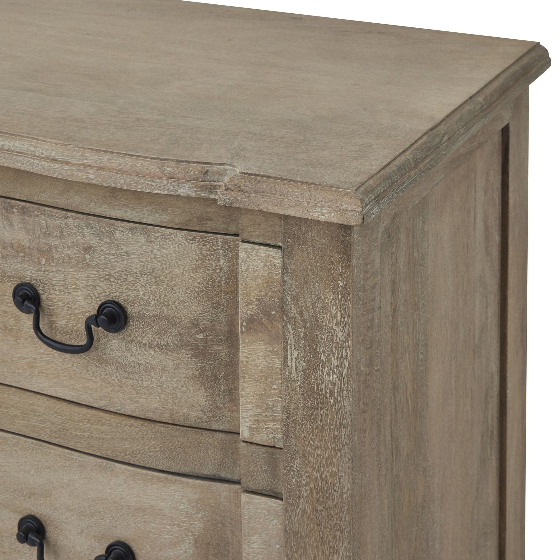 Copgrove Collection 3 Drawer Chest - Luxe Home Comforts