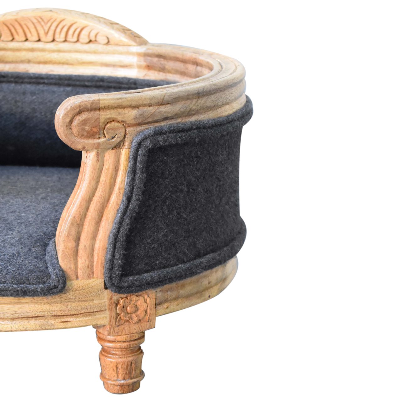 Carved Battleship Tweed Pet Bed - Luxe Home Comforts