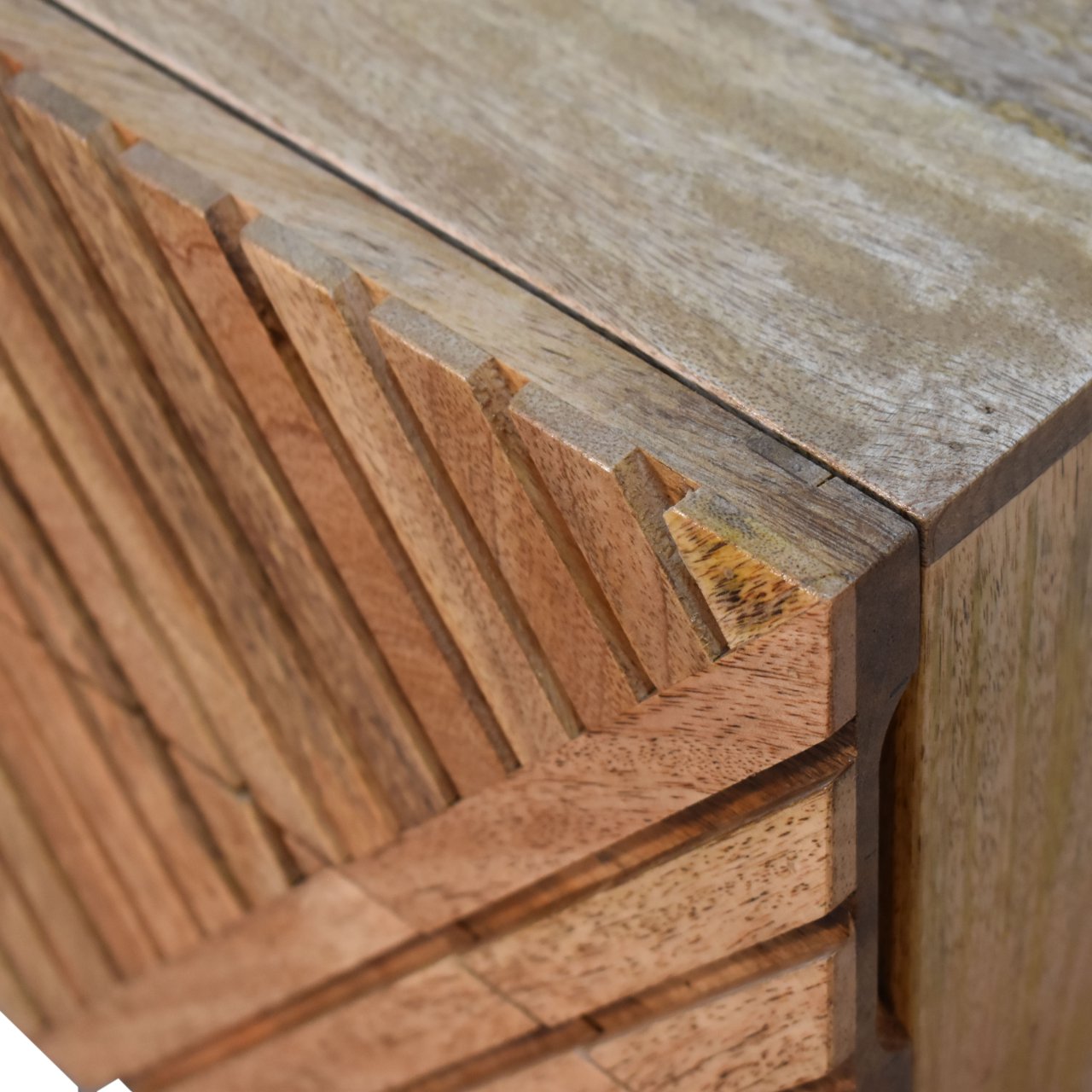 Mini Lillie Bedside Table - Luxe Home Comforts