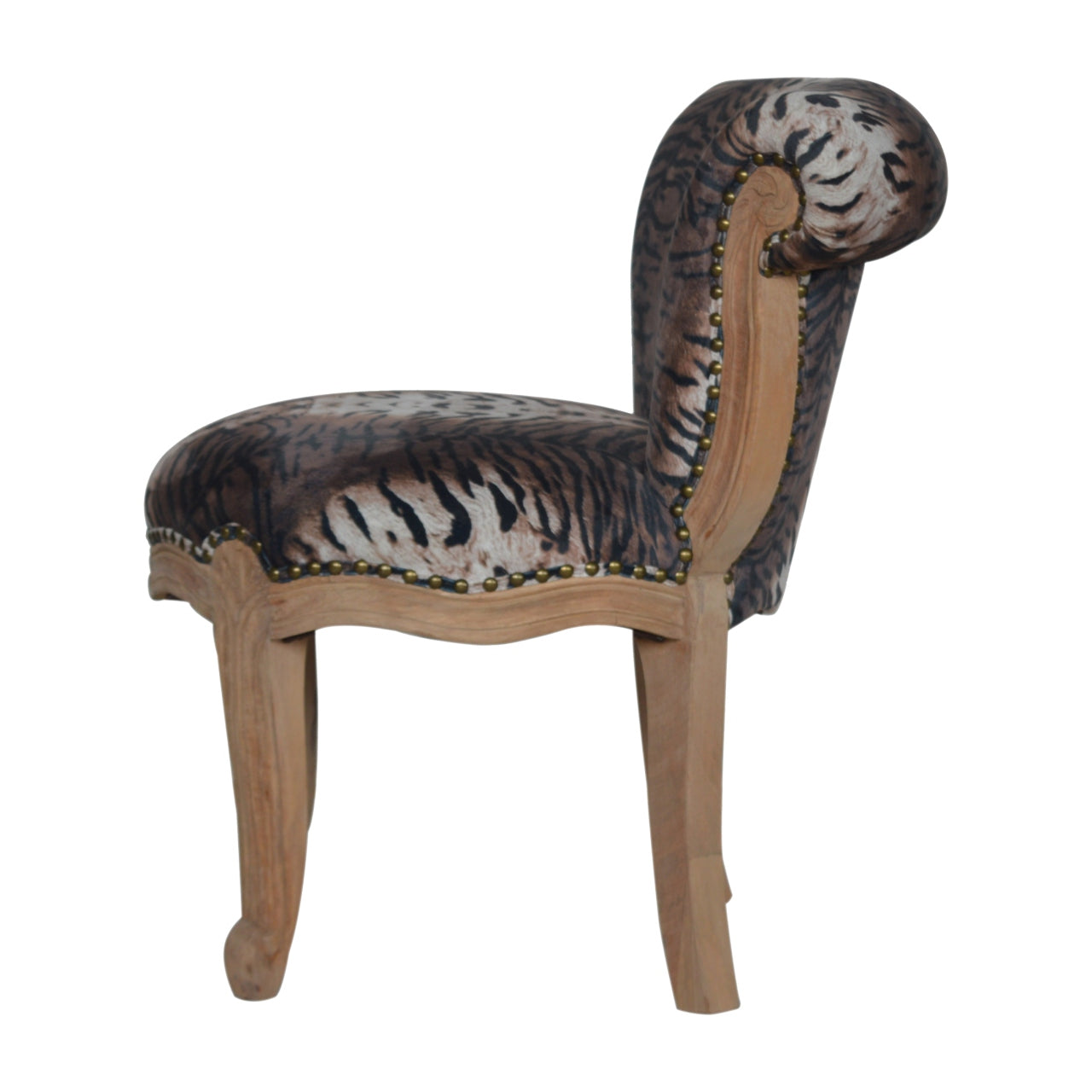 Tiger Printed Studded Chair - Luxe Home Comforts